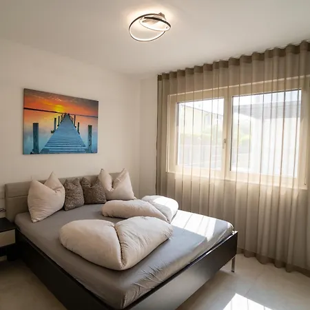 Idyllische Mit Garten Und Pool * Бардоліно