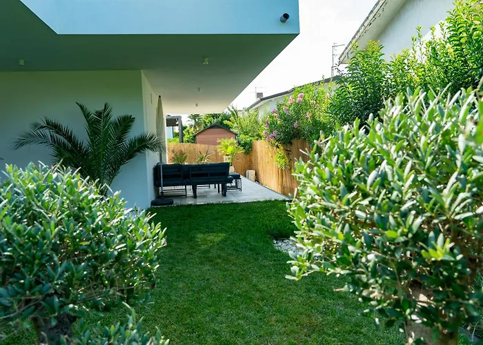 Idyllische Mit Garten Und Pool * Bardolino